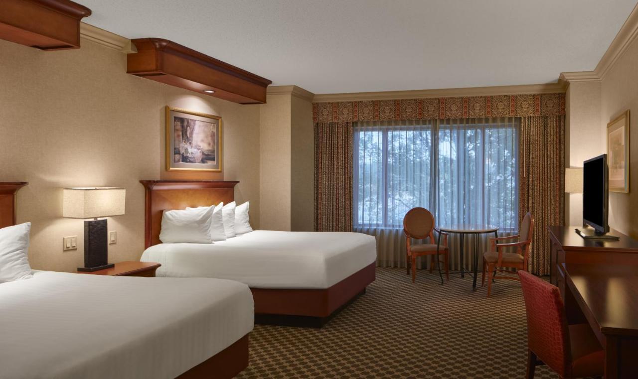 Harrah'S Joliet Casino Hotel Exterior photo