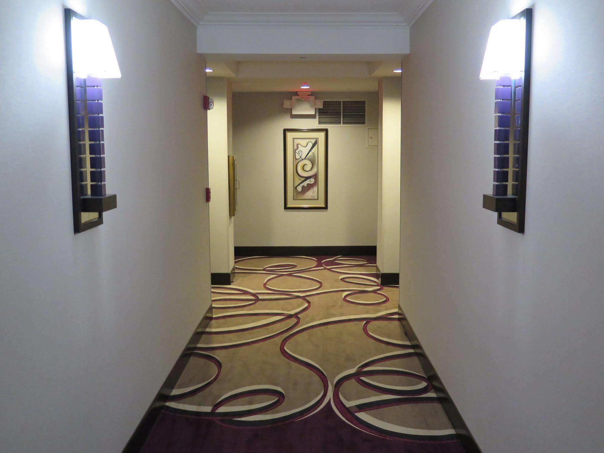 Harrah'S Joliet Casino Hotel Exterior photo