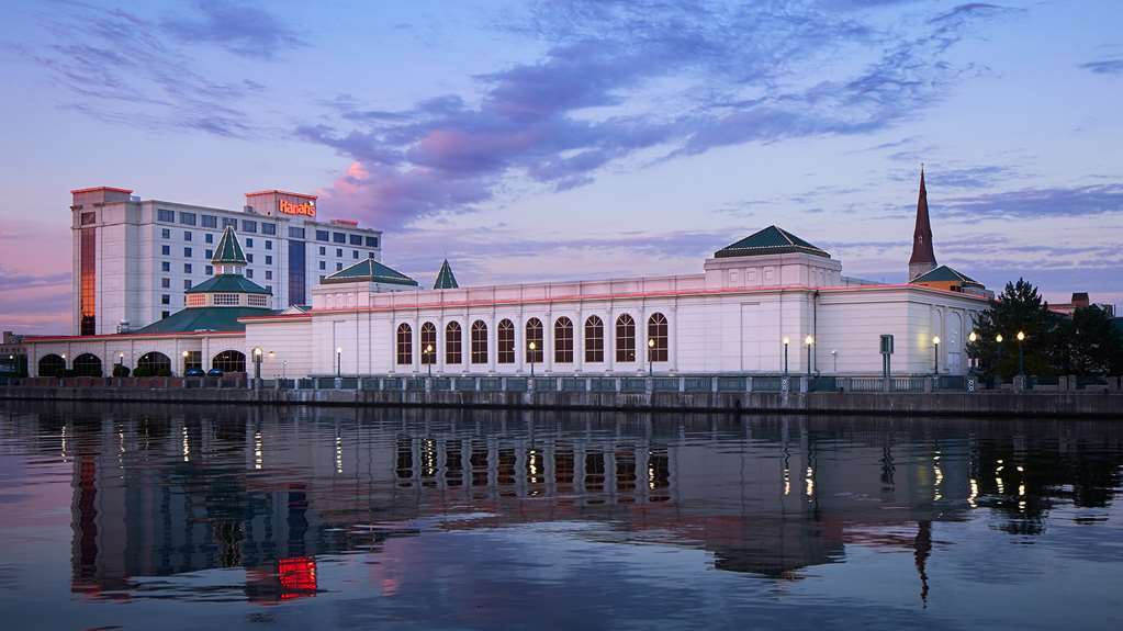 Harrah'S Joliet Casino Hotel Exterior photo